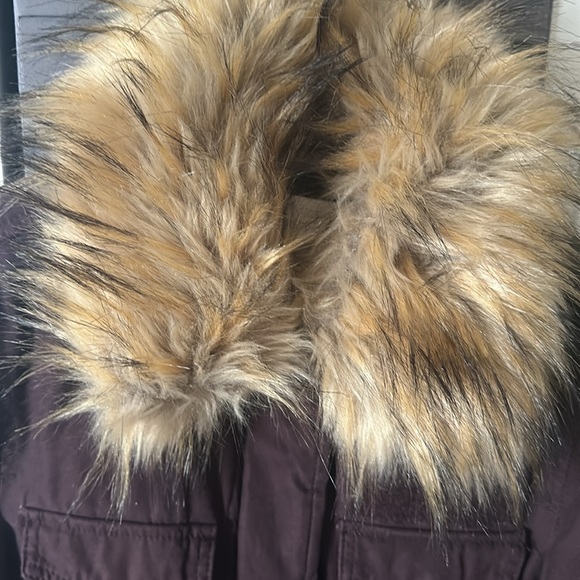 H&M coat/Jacket - Picture 2 of 3